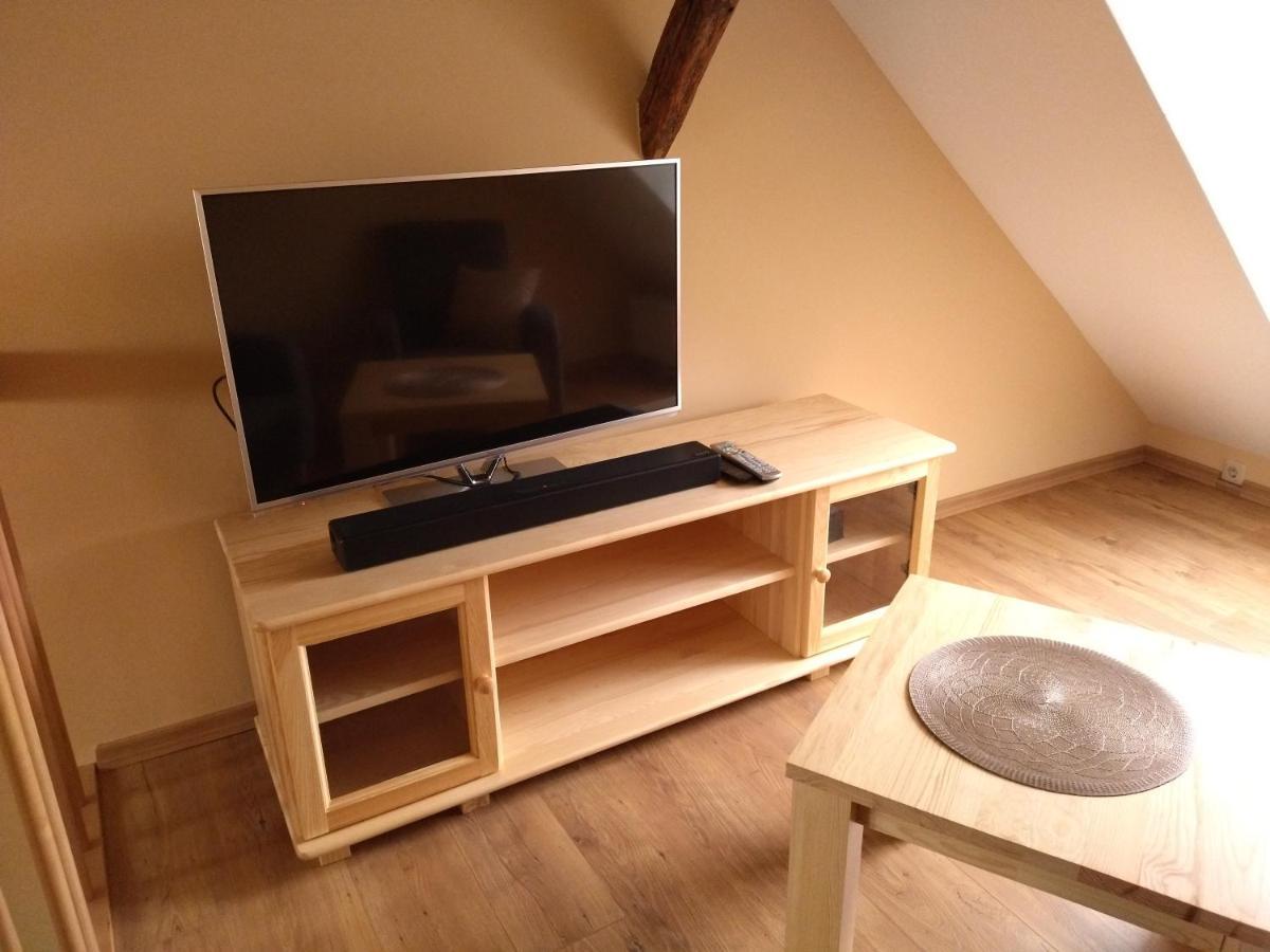 Schmal & Hoch - Willkommen Im Schmalsten Haus Von Bad Frankenhausen Extérieur photo