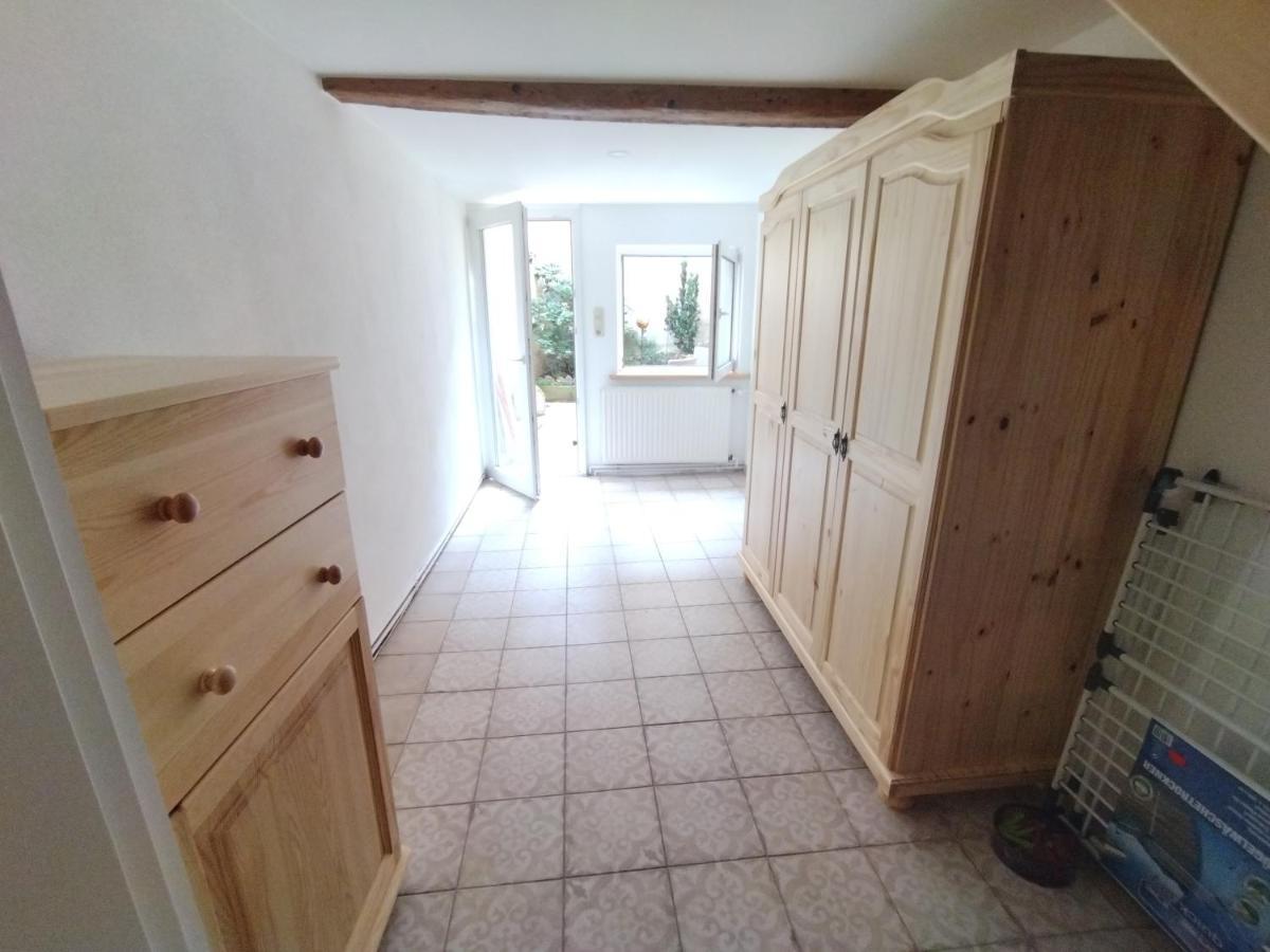 Schmal & Hoch - Willkommen Im Schmalsten Haus Von Bad Frankenhausen Extérieur photo